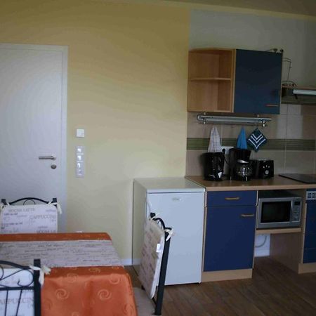 Uebernachtung Bei Michael - Ferienwohnung Rostock Luaran gambar