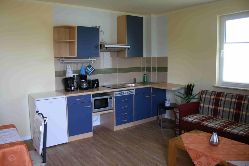 Uebernachtung Bei Michael - Ferienwohnung Rostock Luaran gambar